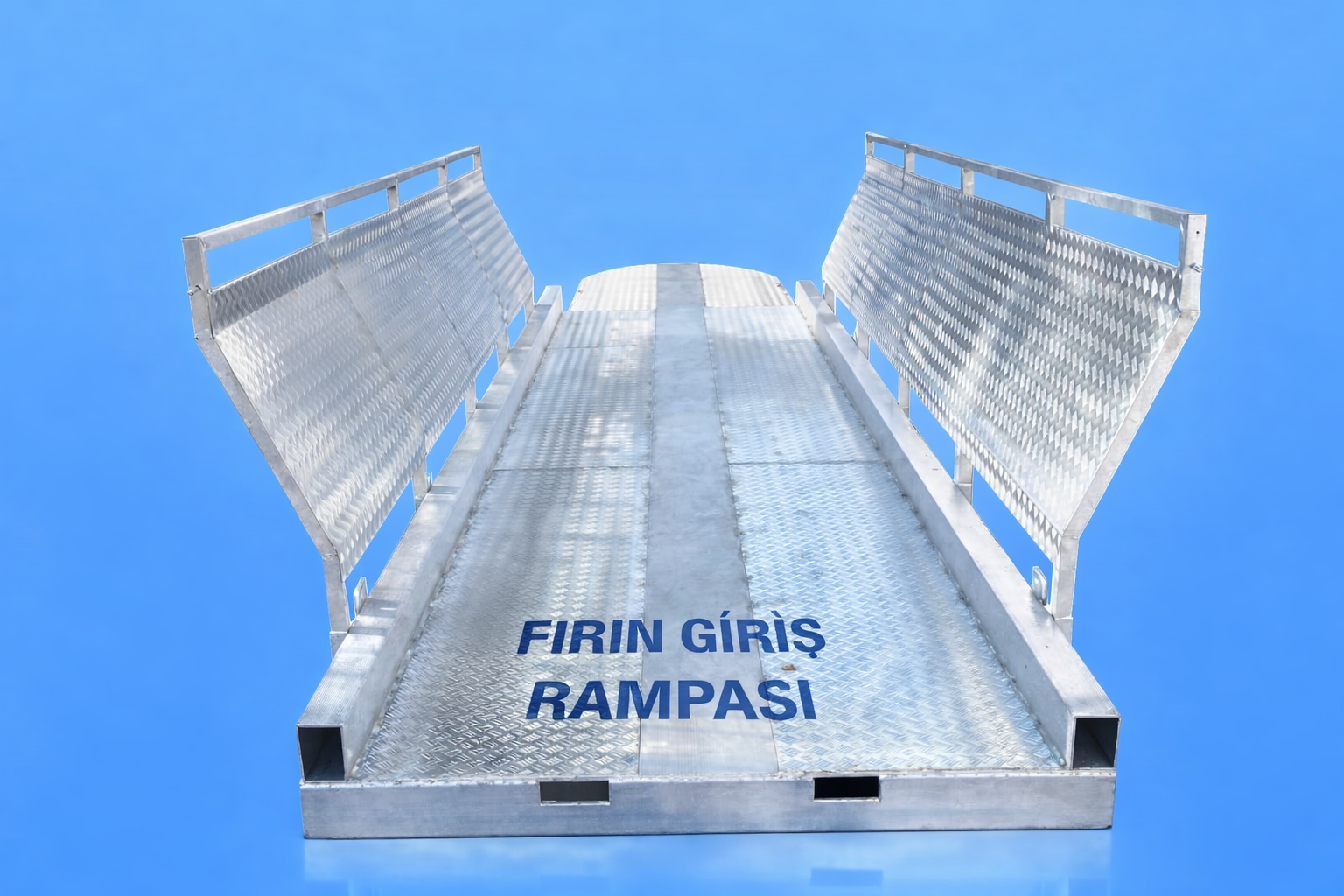 FIRIN GİRİŞ FORKLİFT RAMPASI